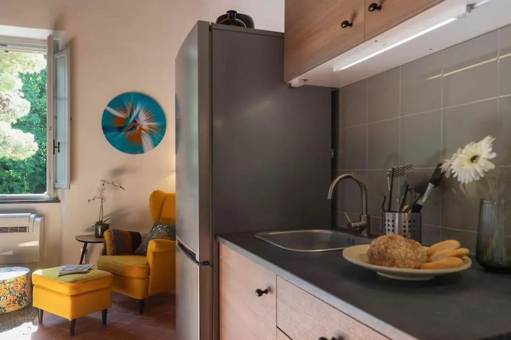 Casa Belvedere-Palazzo Riccardi Rivalto 0*,  Italy